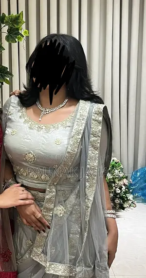 হালকা সি গ্রিন রঙের লেহেঙ্গা