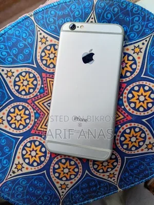 Apple iPhone 6s 32 GB White