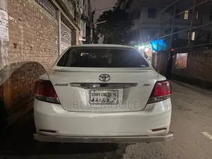 টয়োটা অ্যালিয়ন ২০১২ সাদা