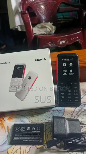 নতুন নকিয়া ৫৩১০ এক্সপ্রেসমিউজিক কালো