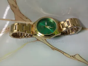 Sevenstar Golden Watch