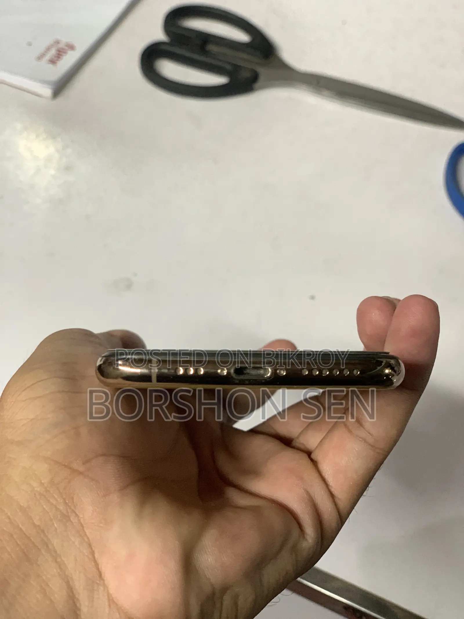 অ্যাপল আইফোন এক্সএস ২৫৬ জিবি গোল্ড