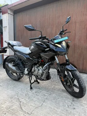 Hero Xtreme 125R 2025 Black