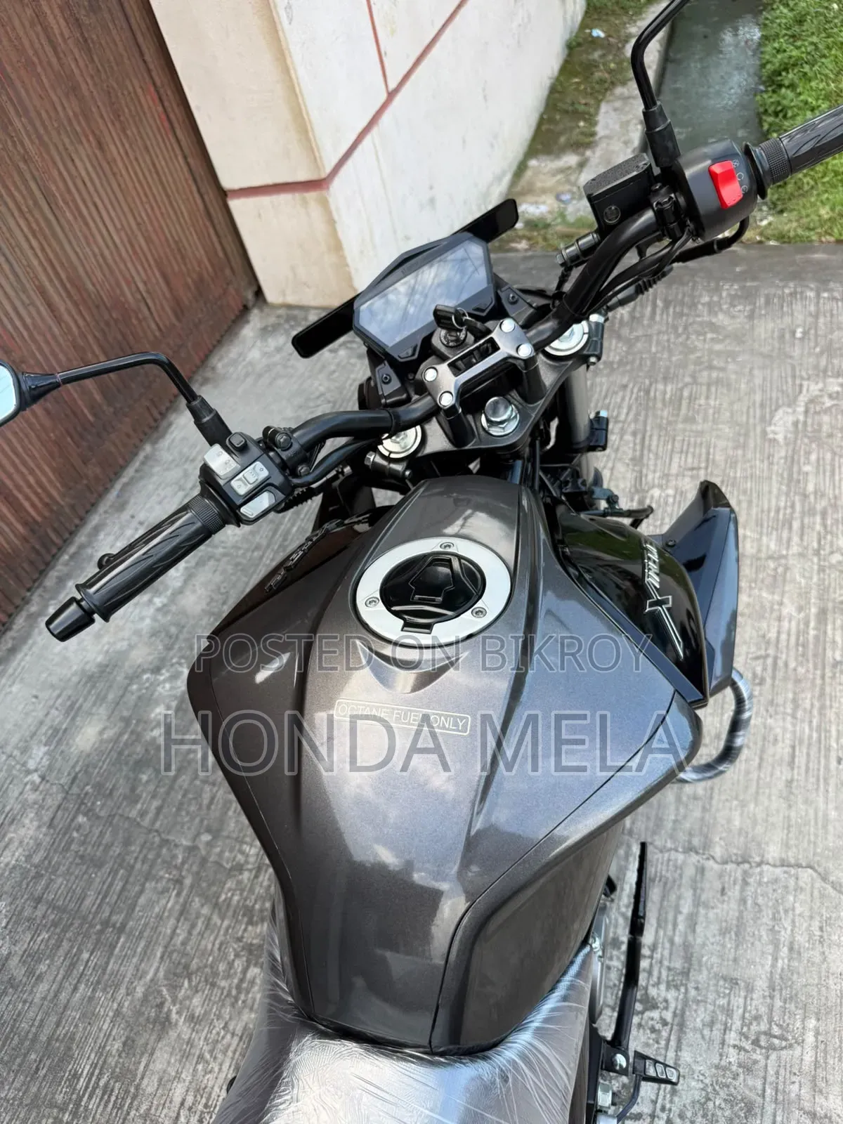 Hero Xtreme 125R 2025 Black