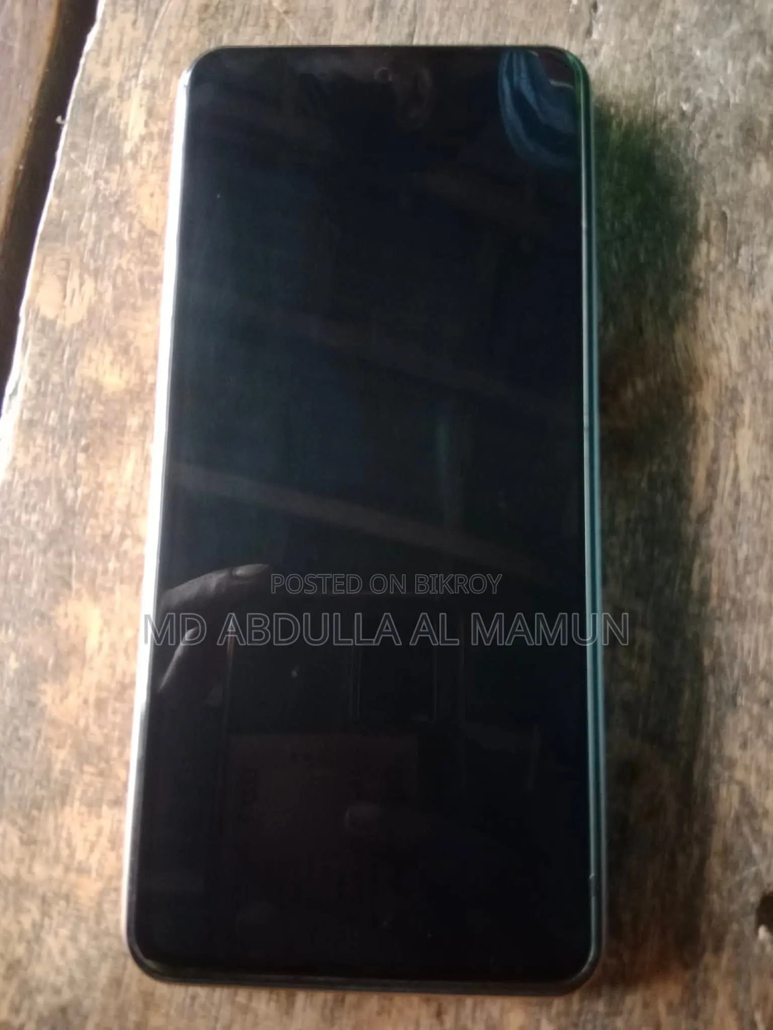 Vivo Y200e 128 GB Gold