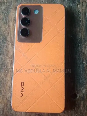 Vivo Y200e 128 GB Gold