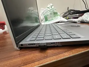 ল্যাপটপ Dell Inspiron 15 5510 12GB Intel Core i5 SSD 512GB