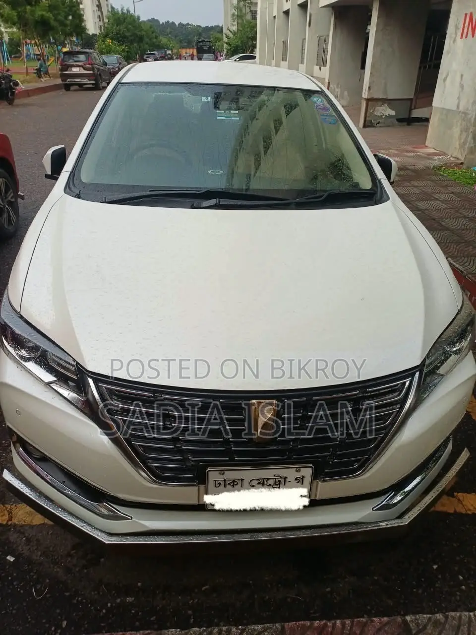 টয়োটা প্রমিও ১.৫ ফ্রন্ট-হুইল ড্রাইভ ২০১৭ পার্ল