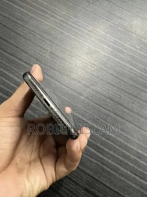 অ্যাপল আইফোন এক্সএস ৬৪ জিবি ব্ল্যাক