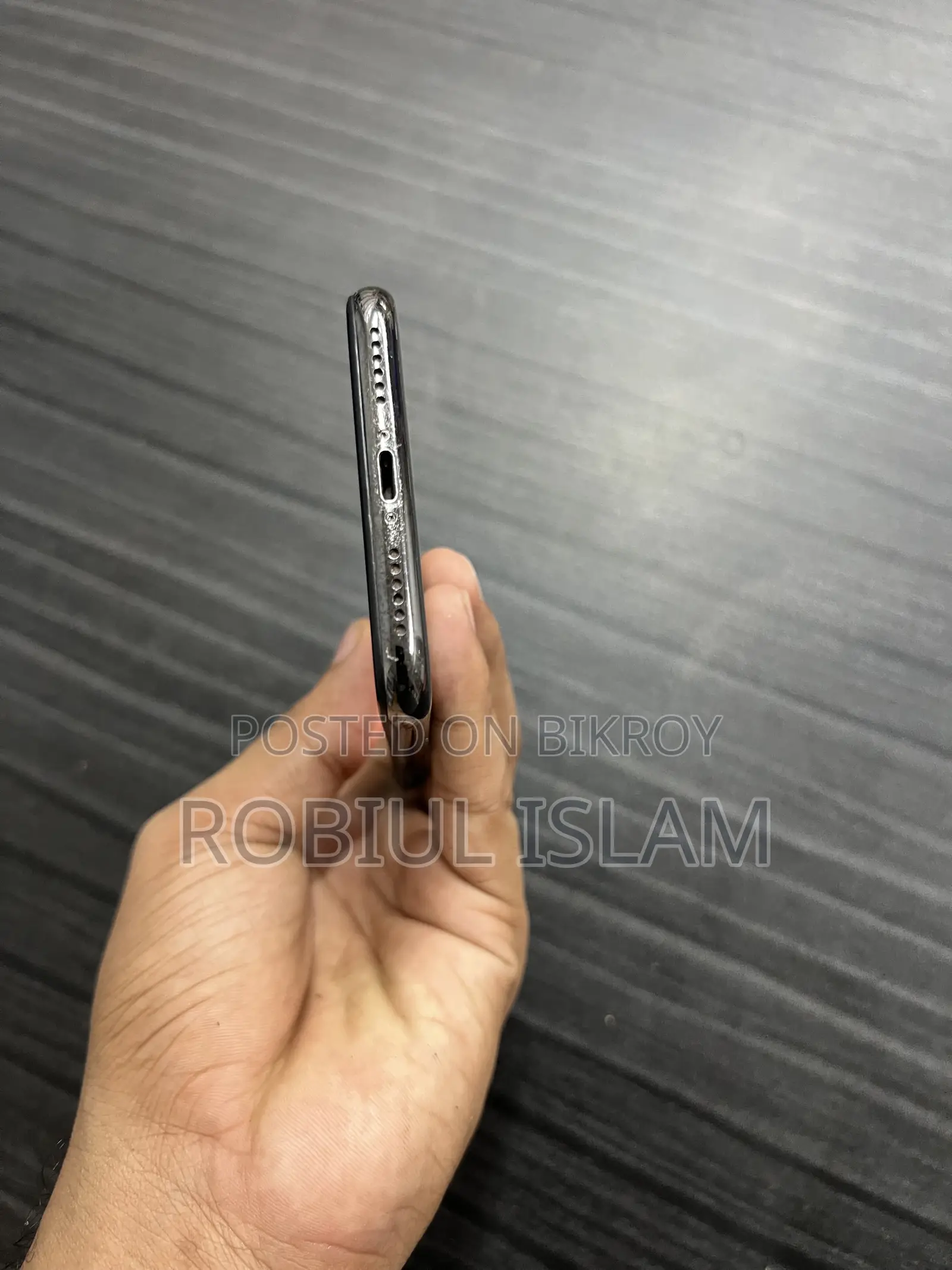 অ্যাপল আইফোন এক্সএস ৬৪ জিবি ব্ল্যাক