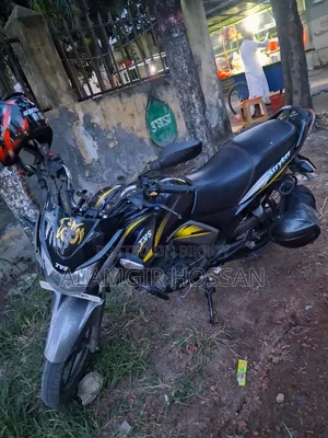 টিভিএস স্ট্রাইকার ১২৫ ২০২২ কালো