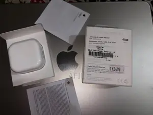 Original Apple 20W Adapter — 3 Pin