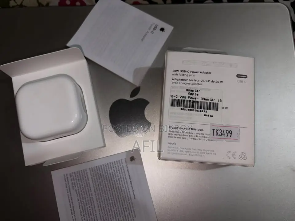 Original Apple 20W Adapter — 3 Pin
