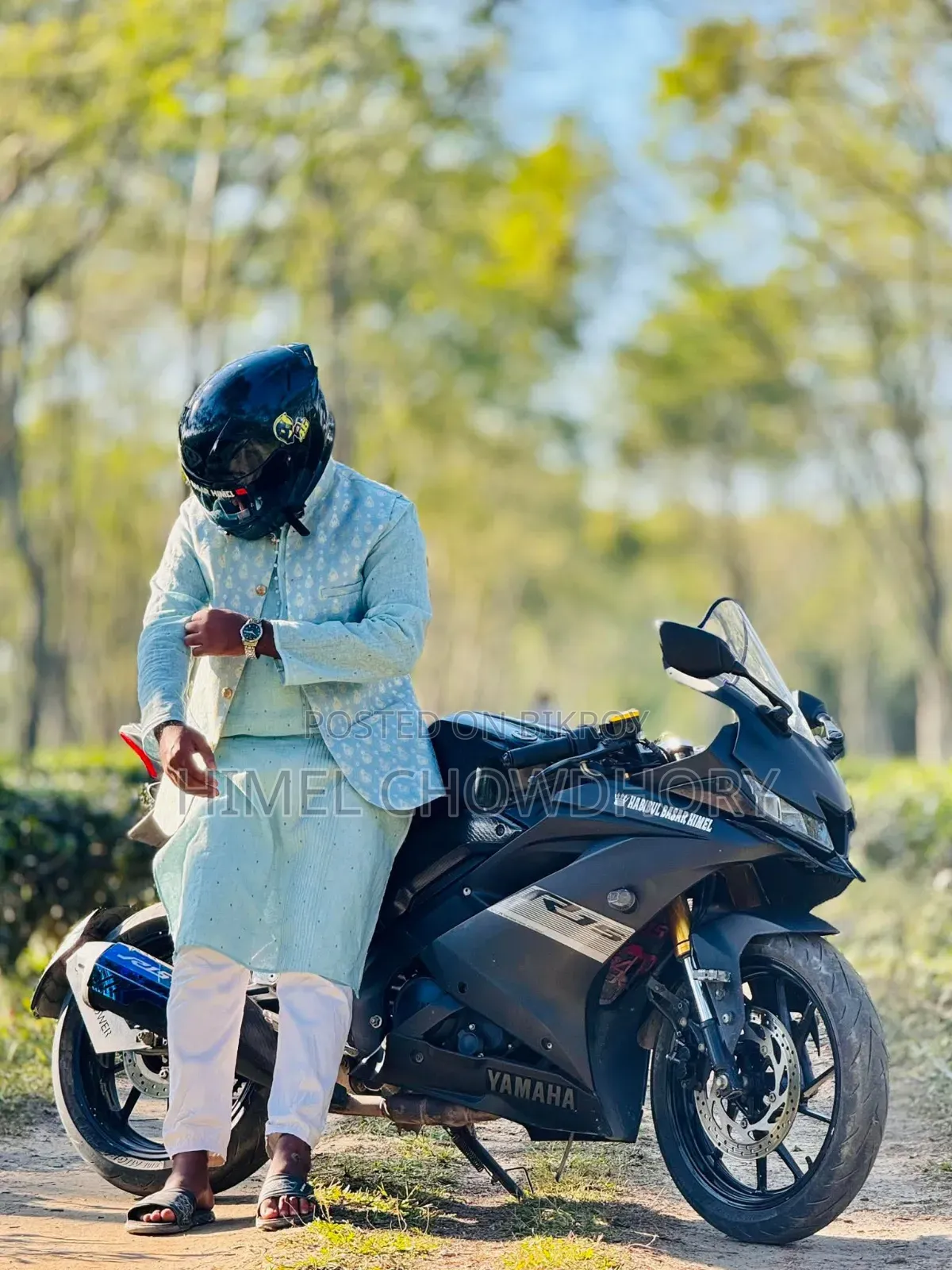 Yamaha R15 V3 2022 Black