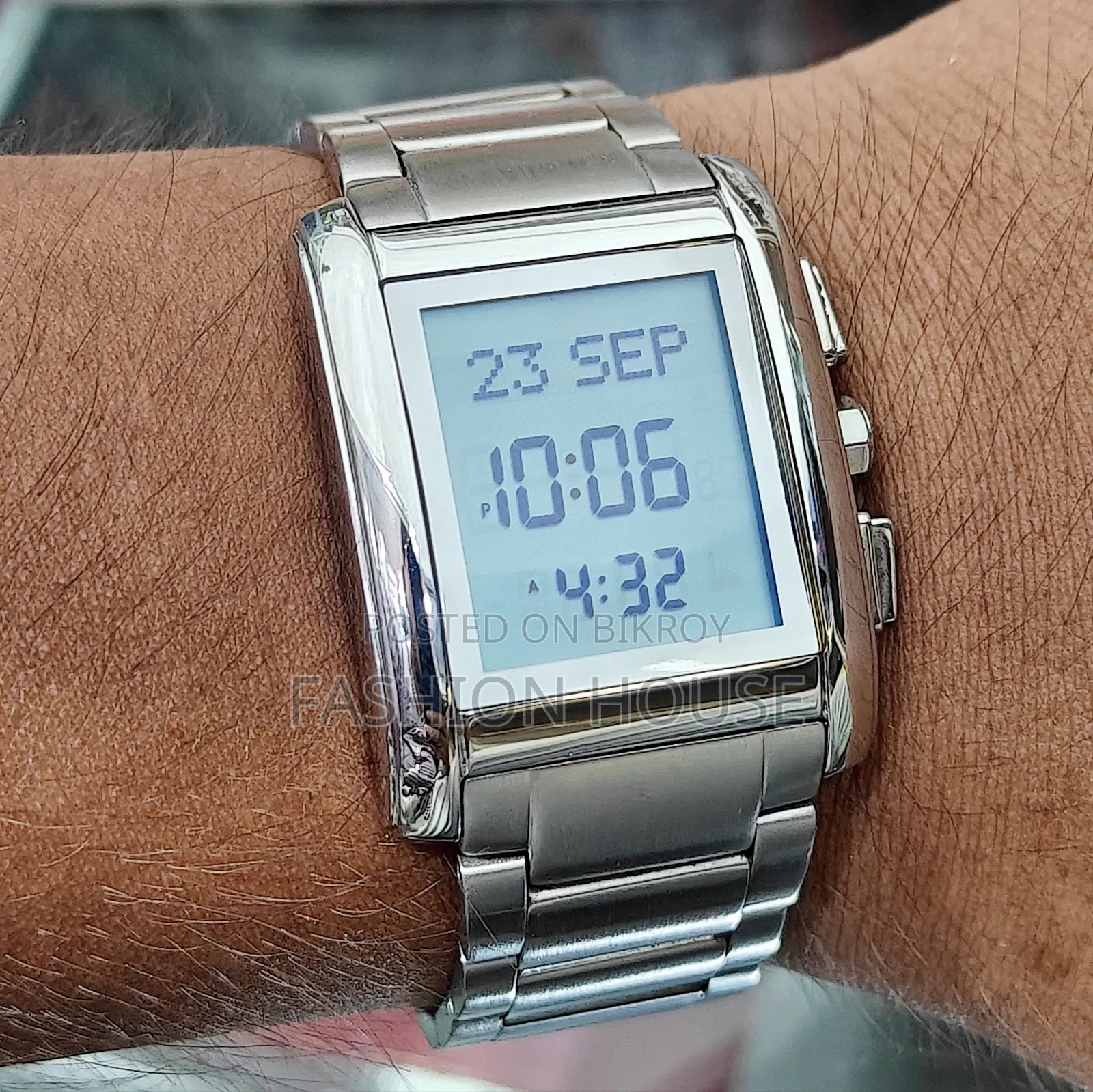 AL-FAJR WS-06 Original Digital Watch – Silver Stainless Steel Bracelet