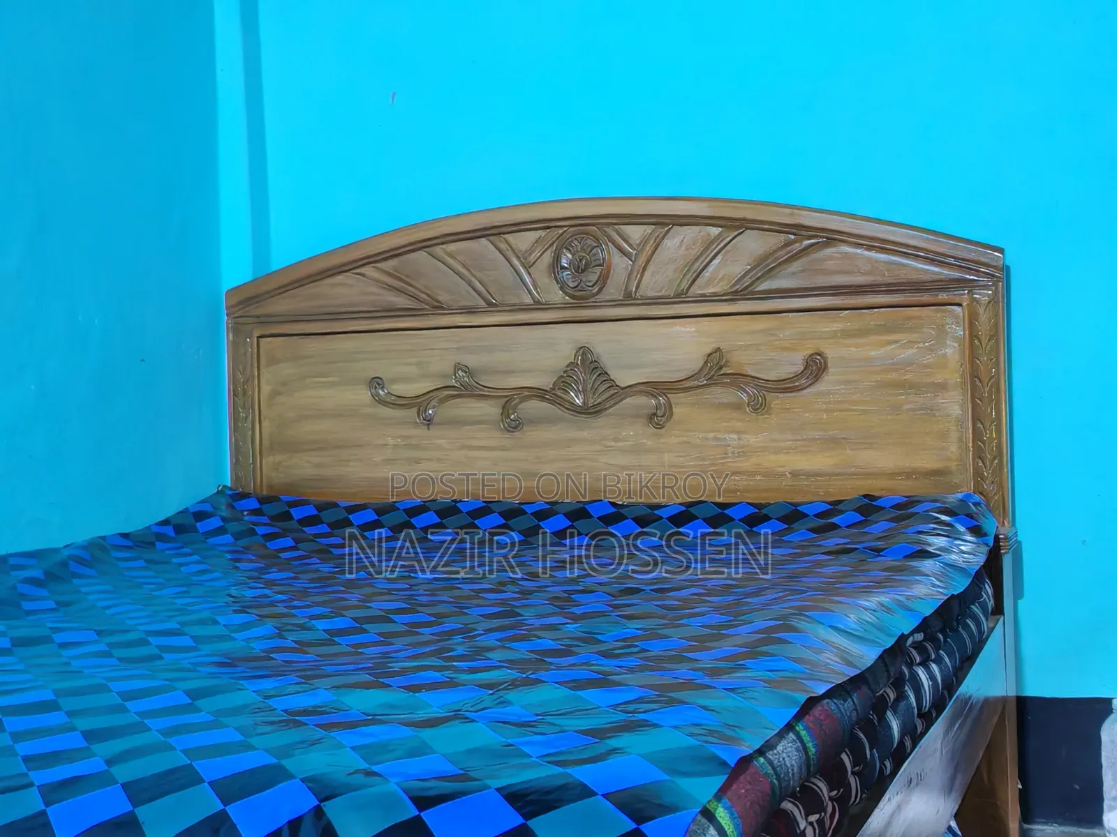 আকাশী কাঠের খাট বিক্রি হবে