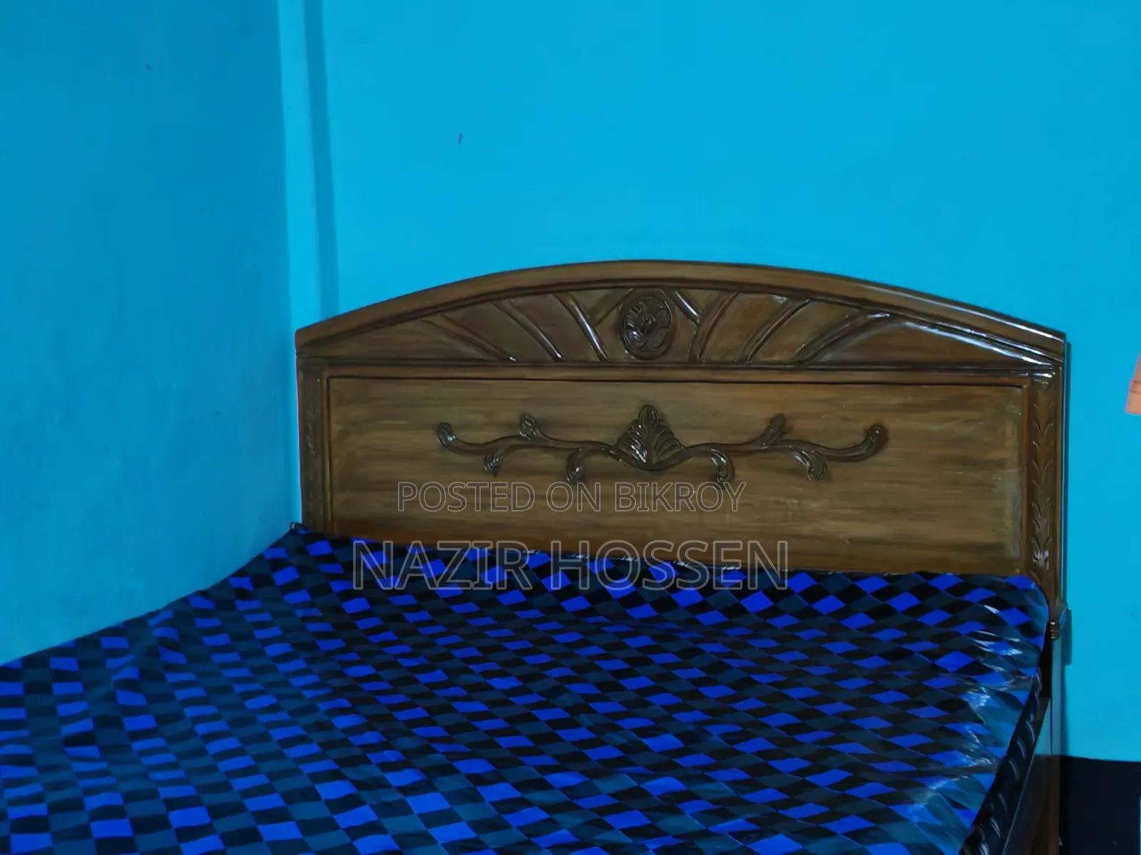 আকাশী কাঠের খাট বিক্রি হবে