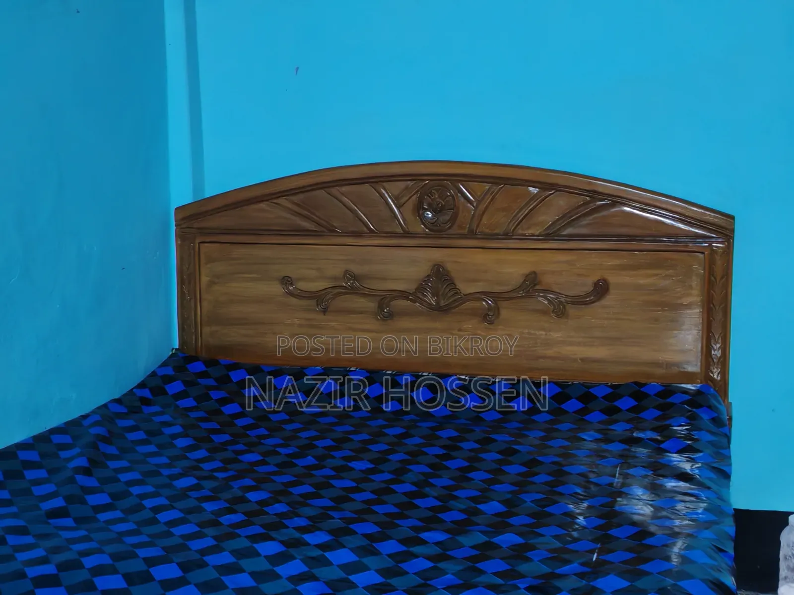 আকাশী কাঠের খাট বিক্রি হবে