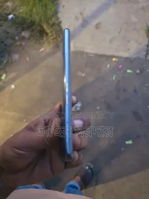 রিয়েলমি ৮ ৫জি ১২৮ জিবি ব্রোঞ্জ