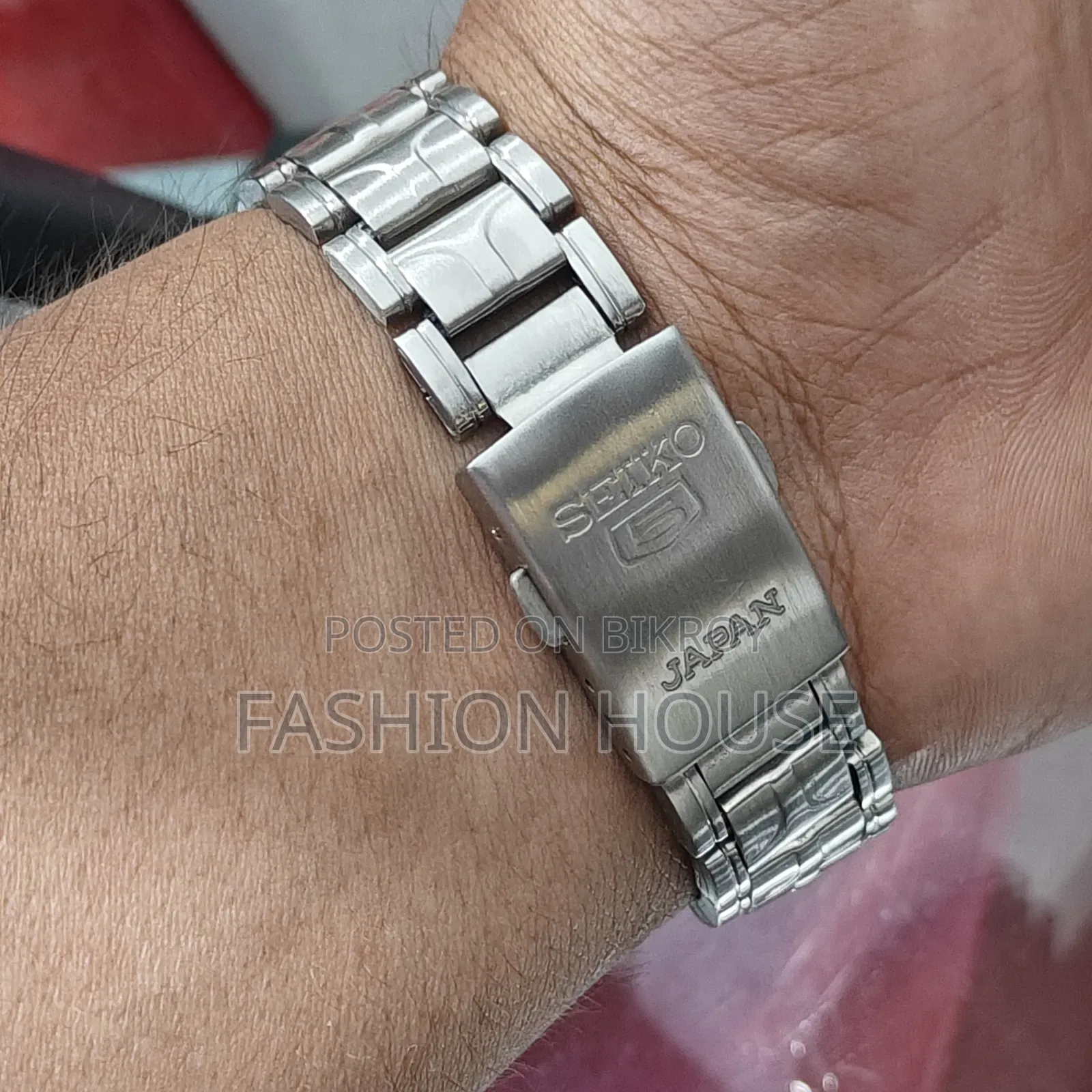 Seiko 5 Automatic 21 Jewels – Full Lume Dial