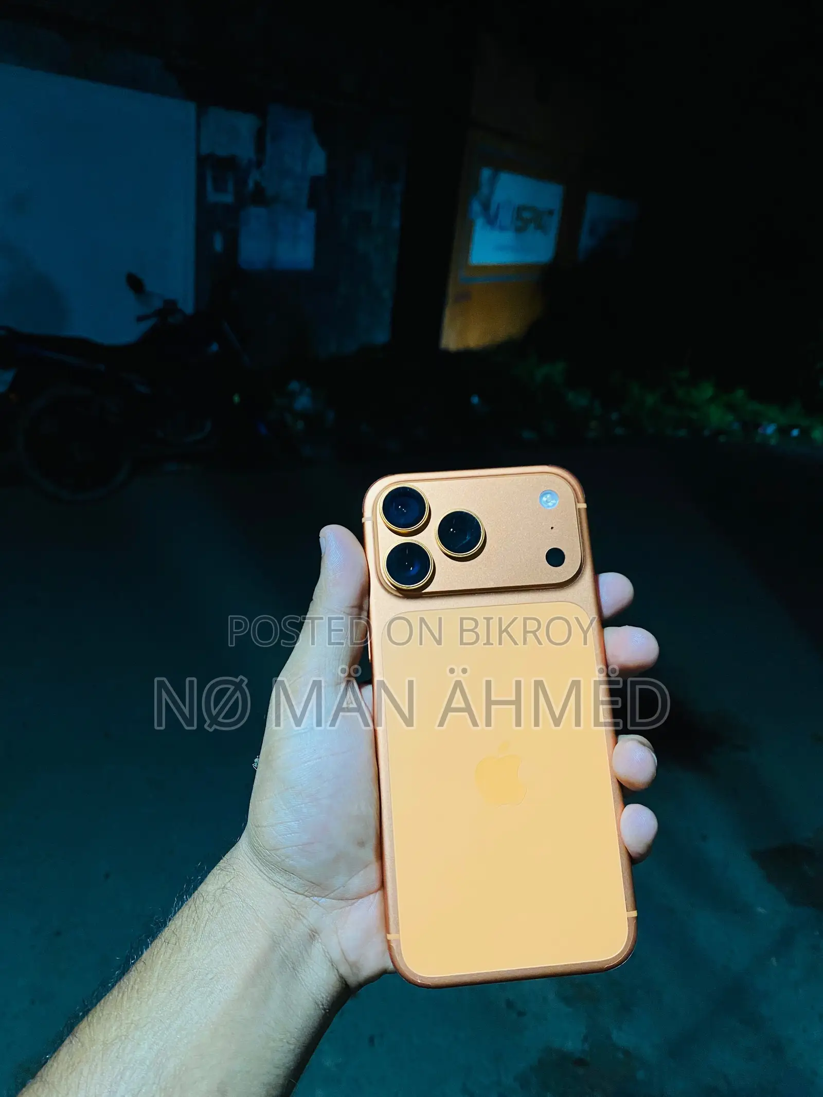 New Apple iPhone 17 Pro Max 256 GB Orange