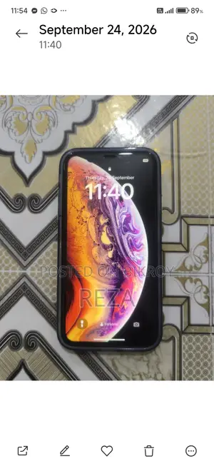 Apple iPhone XR 64 GB Gold