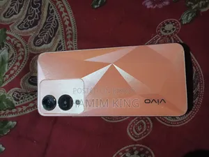 Vivo Y17s 128 GB Orange