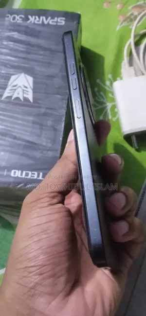 Tecno Spark 30C 128 GB Black
