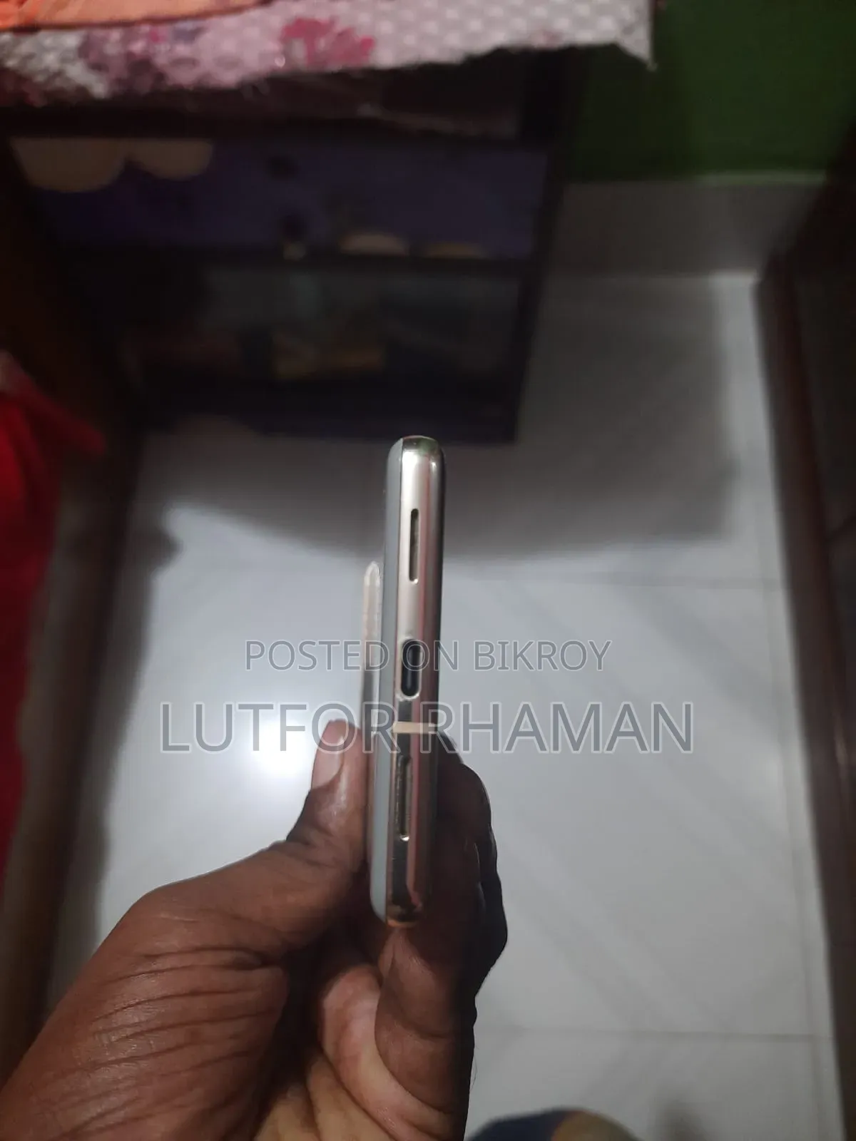 গুগল পিক্সেল ৭ প্রো ১২৮ জিবি গোল্ড