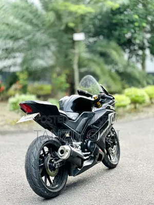 Yamaha R15 V3 2021 Black
