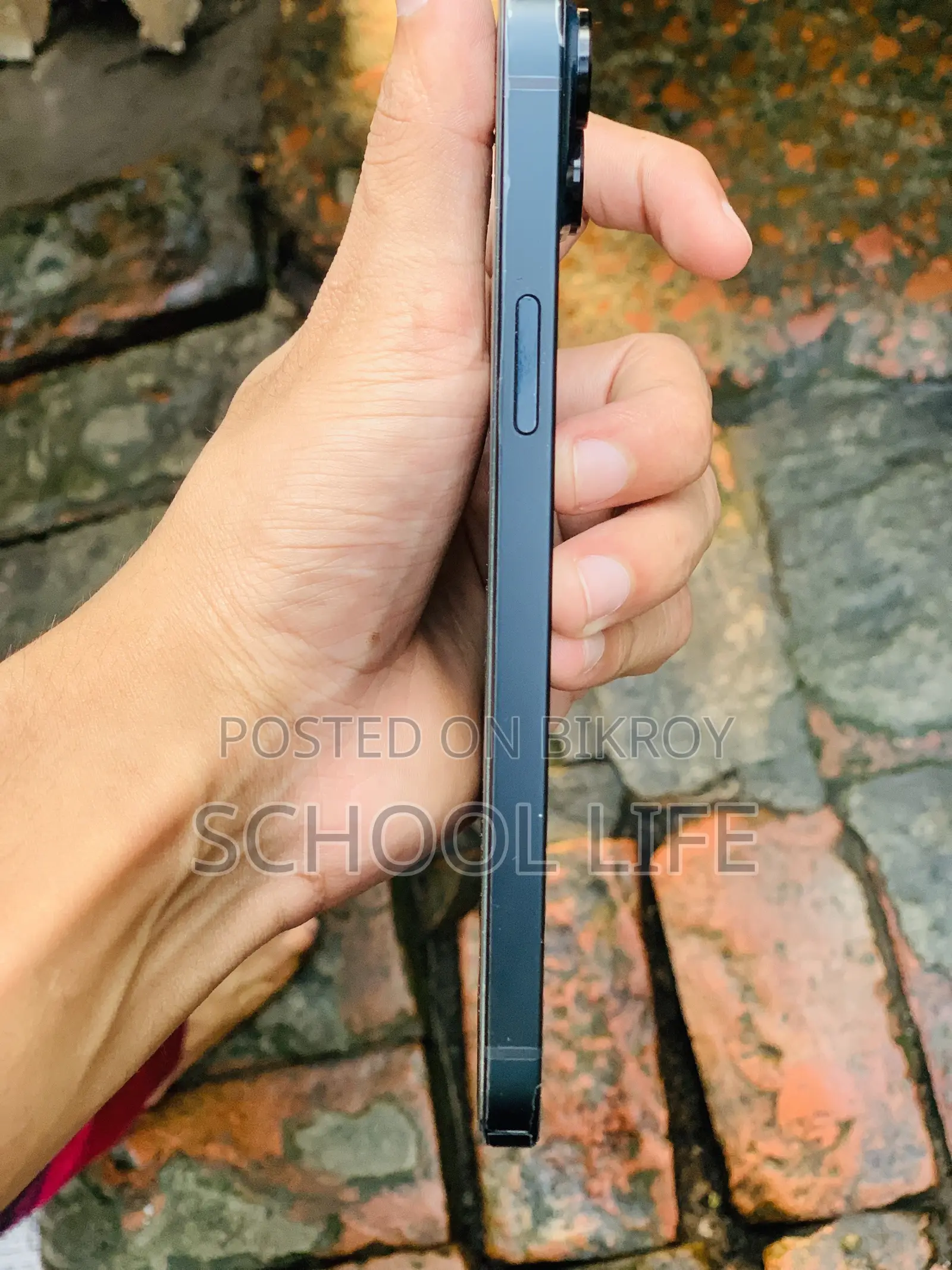 অ্যাপল আইফোন ১৪ প্লাস ১২৮ জিবি নীল