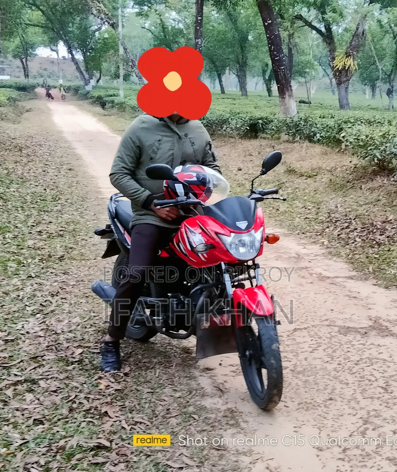 সুজুকি হায়াতে ২০১৮ লাল
