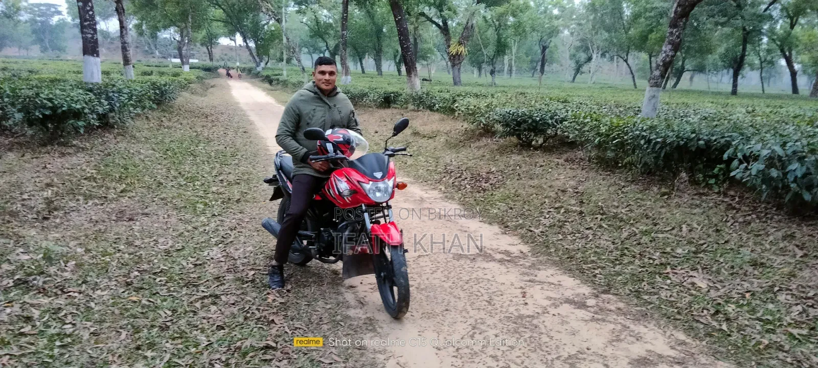 সুজুকি হায়াতে ২০১৮ লাল