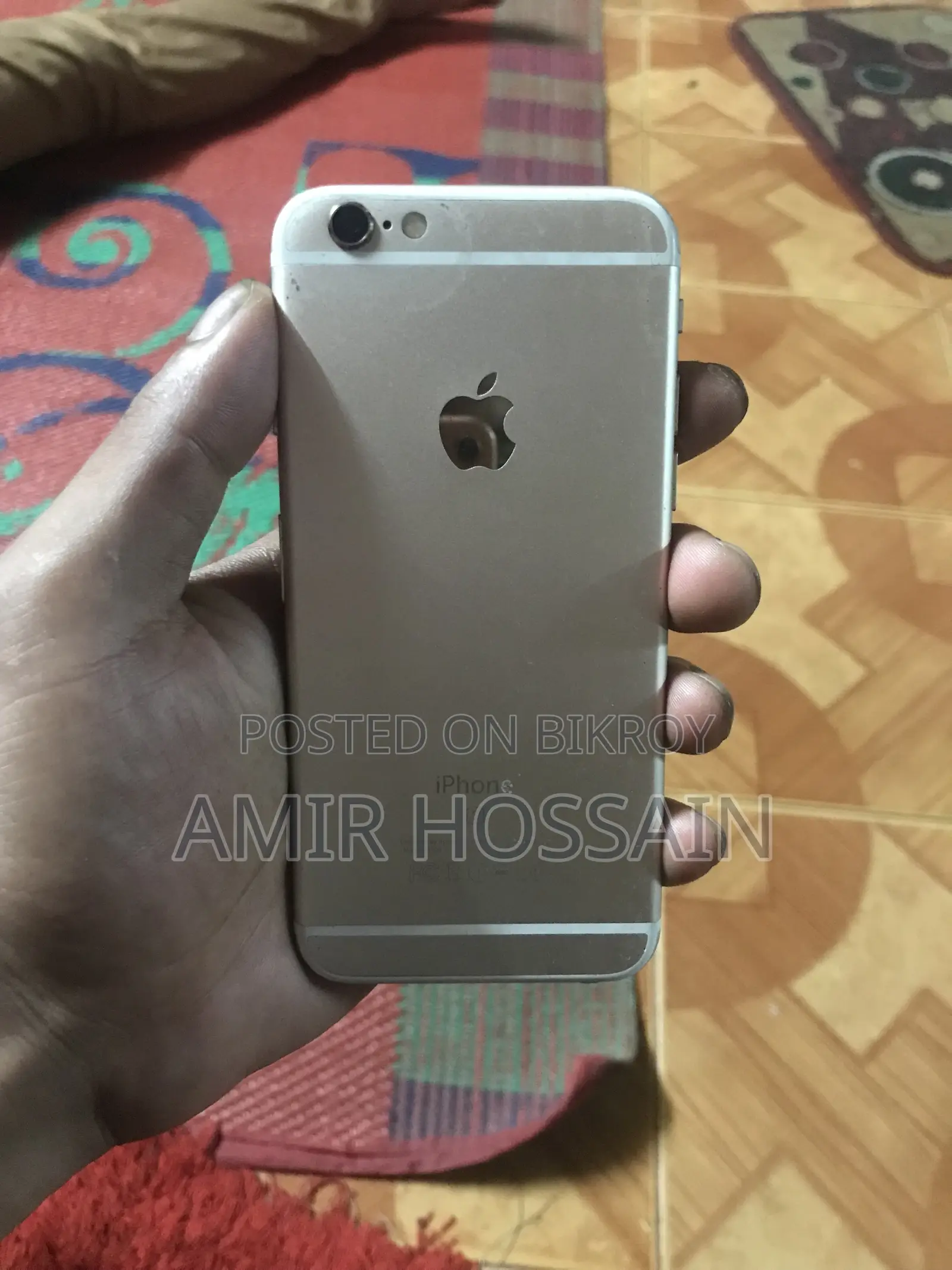 Apple iPhone 6s 64 GB Gold