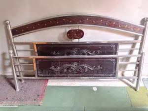 একটি এস এস হাট বিক্রি করা হবে