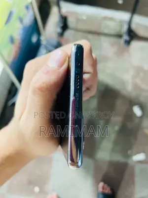 টেকনো ক্যামন ৪০ প্রো ৫জি ২৫৬ জিবি