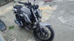 Suzuki Gixxer 250 2026 Beige