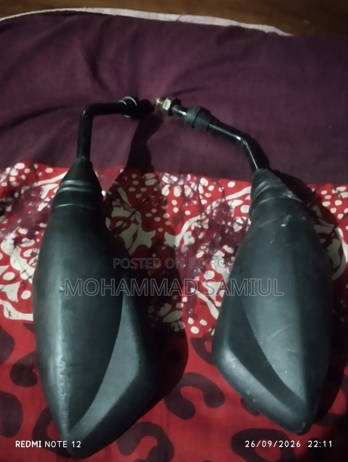আর্টিআর টুভি অরিজিনাল লুকিং গ্লাস
