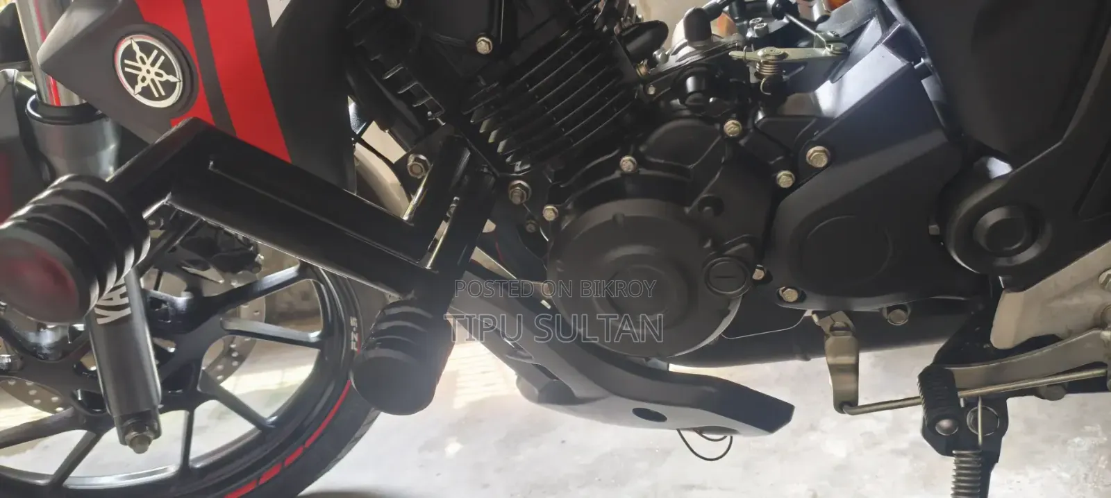 Yamaha FZS V2 2025 Black