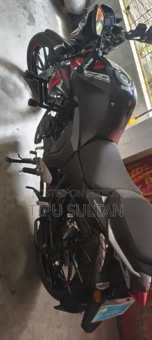 Yamaha FZS V2 2025 Black