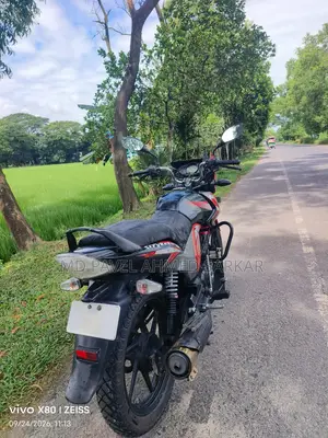 টিভিএস স্ট্রাইকার ১২৫ ২০১৯ লাল