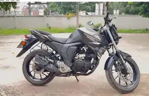Yamaha FZS V2 2023 Black