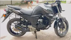 ইয়ামাহা এফজেডএস ভি২ ২০২৩ ব্ল্যাক