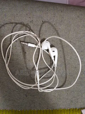 Original Apple Headphone With 3.5mm Jack (No Microphone)