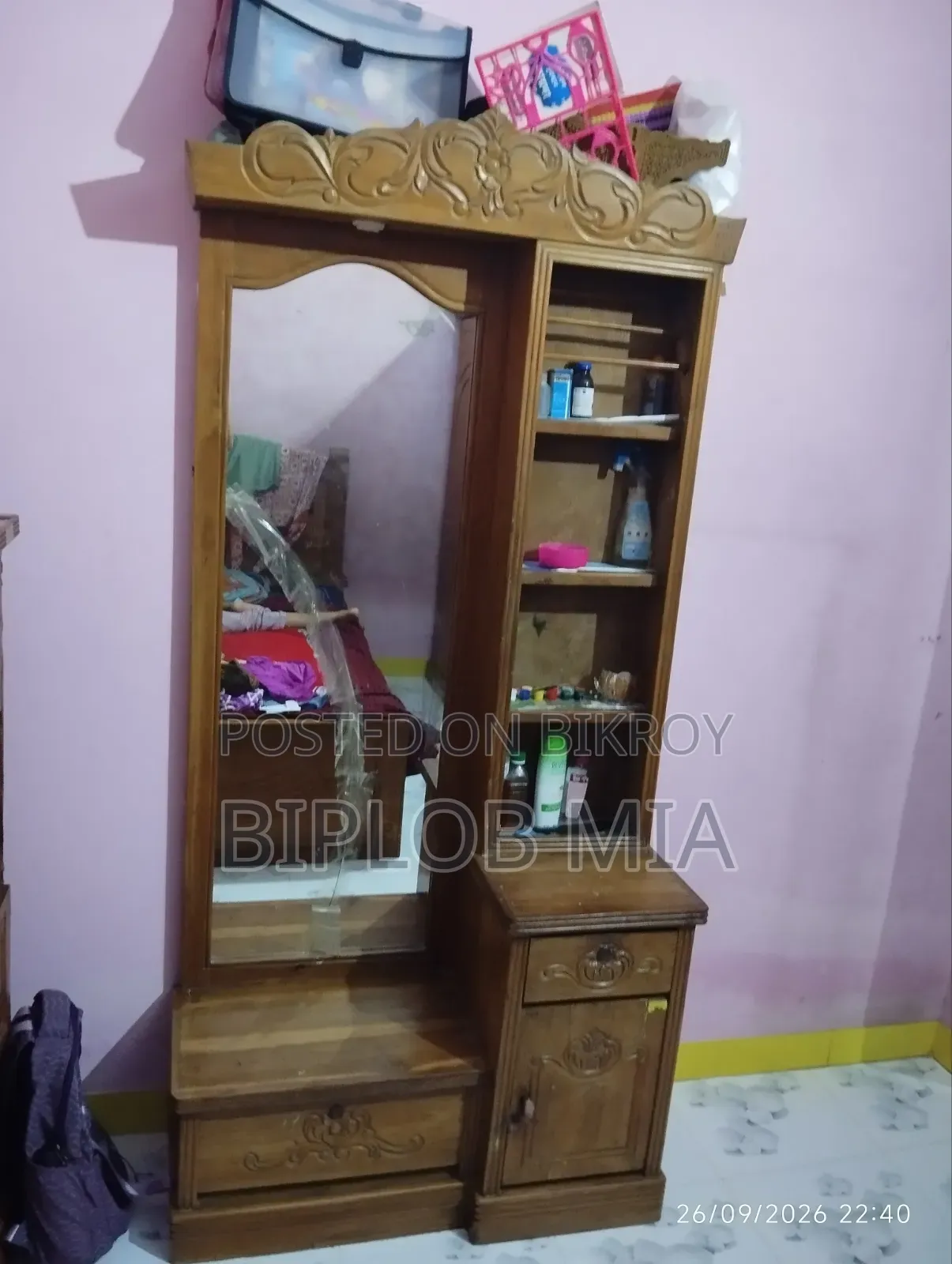 Almira Desk Table