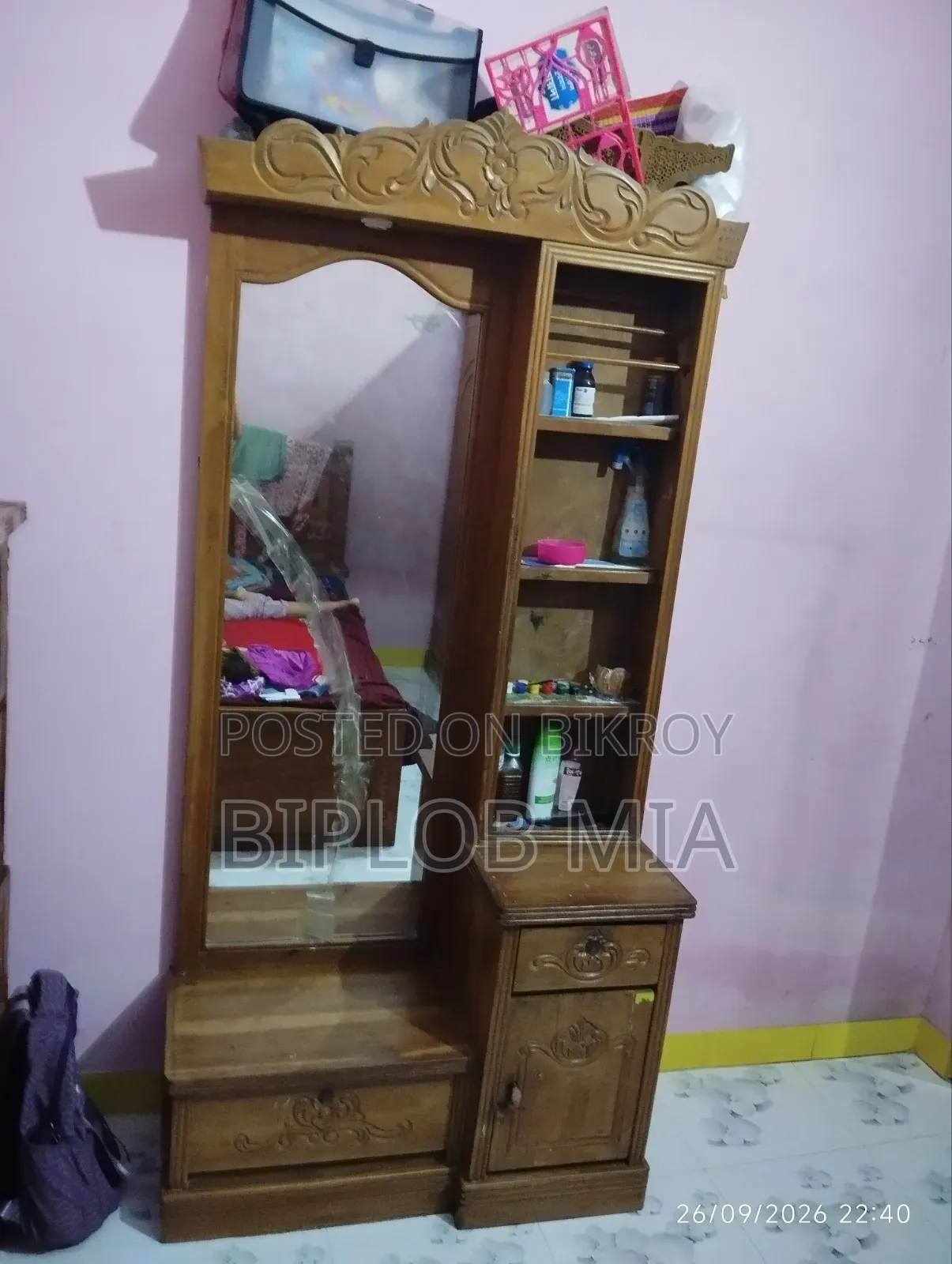 Almira Desk Table