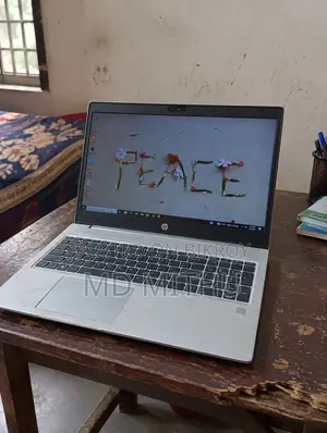 Laptop HP ProBook 455 8GB AMD Ryzen 5 SSD 256GB
