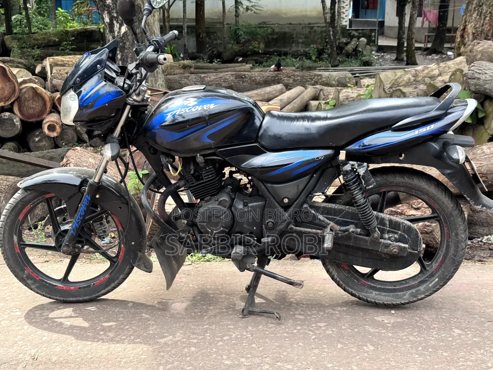 বাজাজ ডিসকভার ১৫০ ২০১৫ কালো