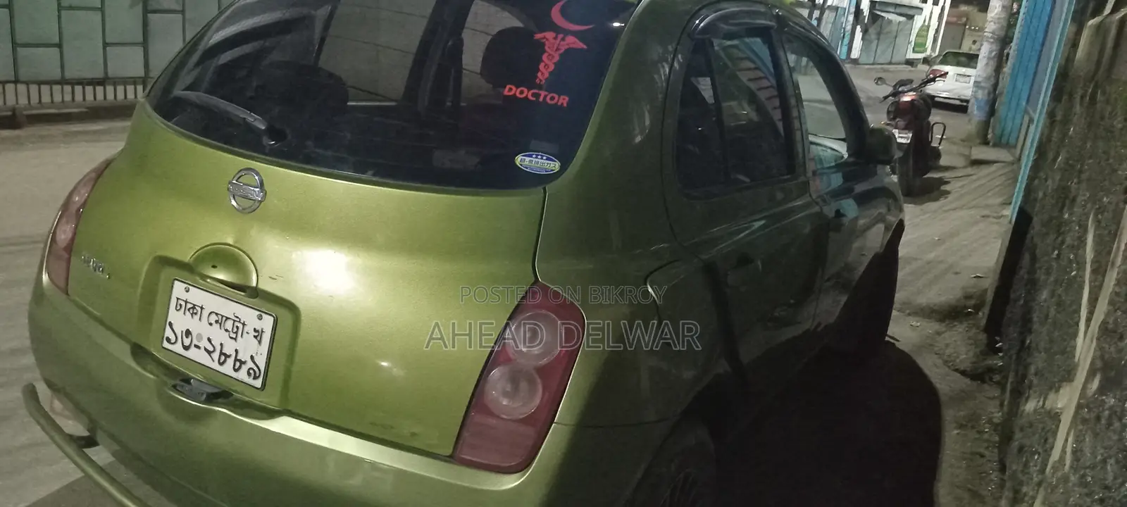 Nissan March 2004 Green