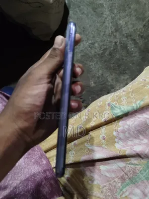 Vivo Y50 128 GB Blue